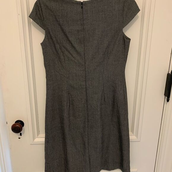 Dark Gray Madison dress size 4 - Picture 4 of 4
